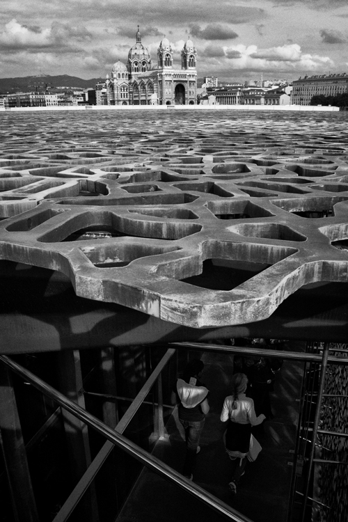 Corps et décors urbains 3