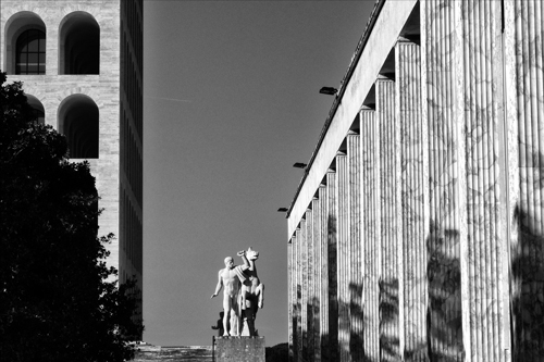 Corps et décors urbains 20